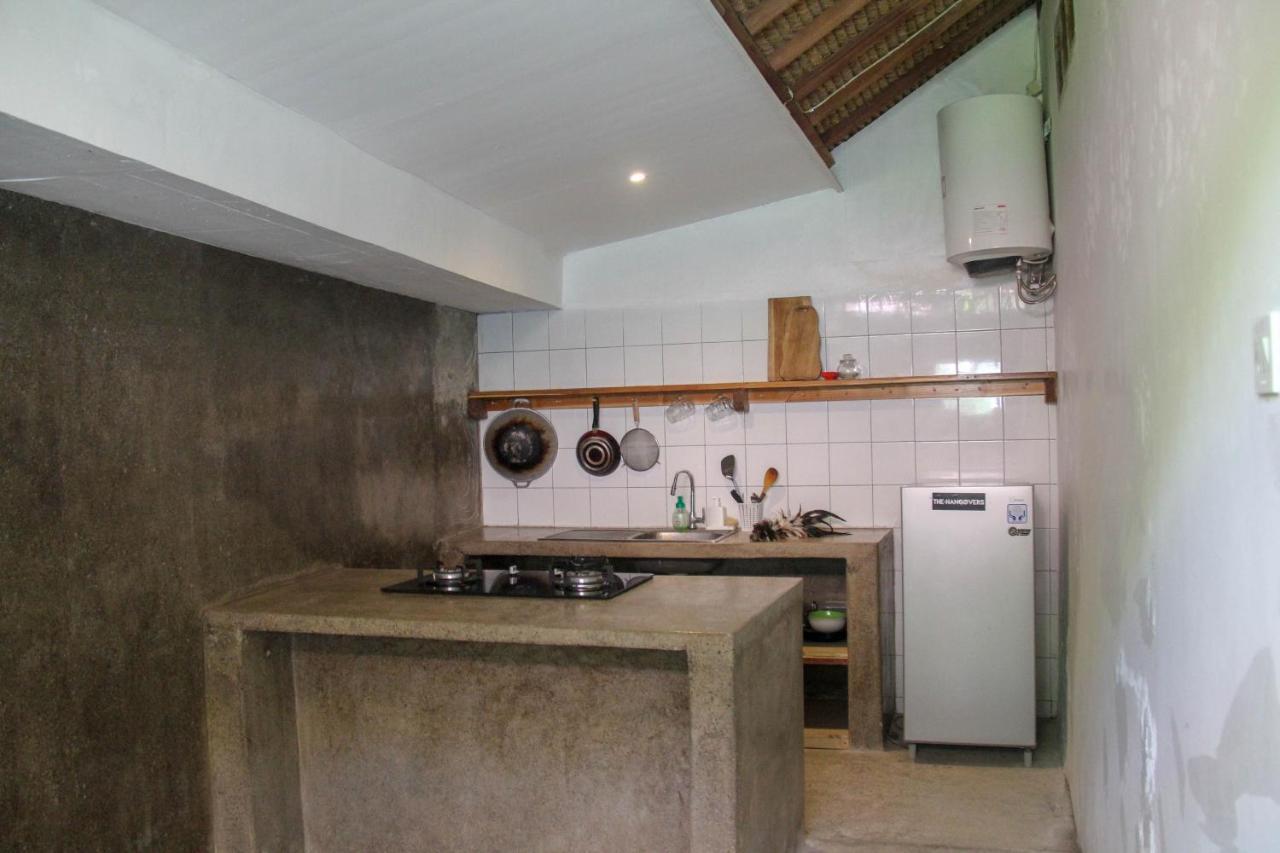 Lucky'S Hostel Gili Air Ngoại thất bức ảnh